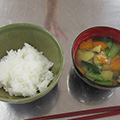 ご飯、みそ汁